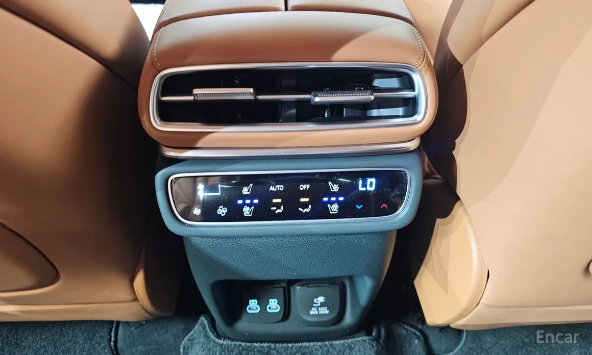 Фото 19 - Genesis GV80