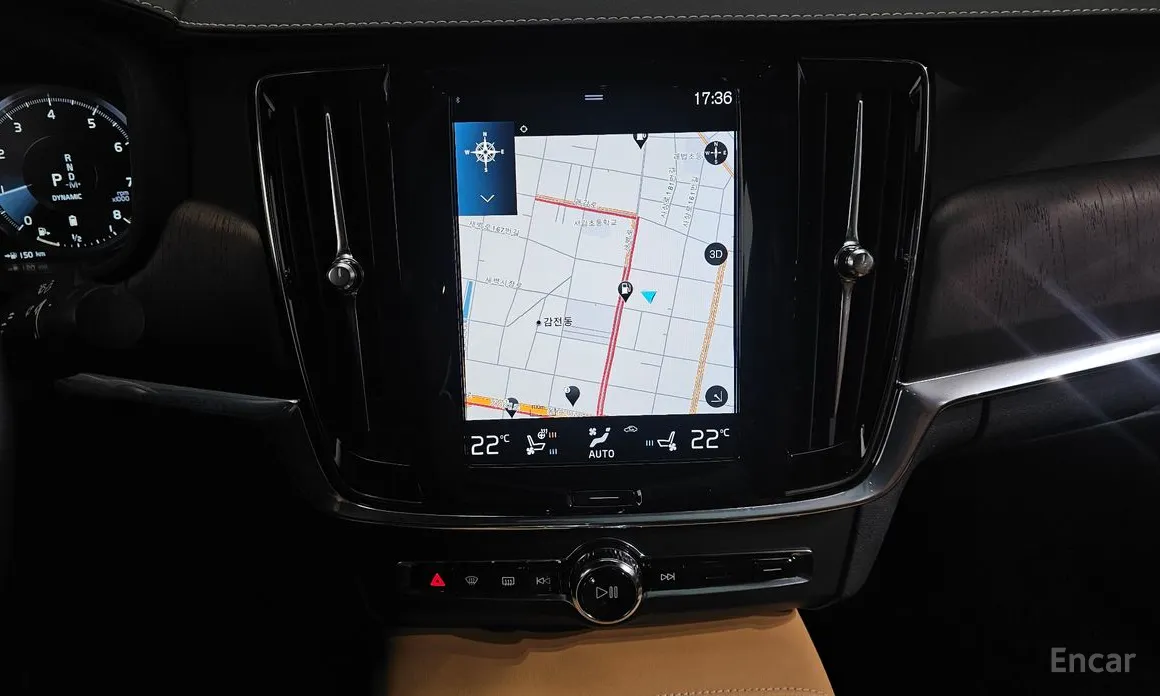 Фото 14 - Volvo S90