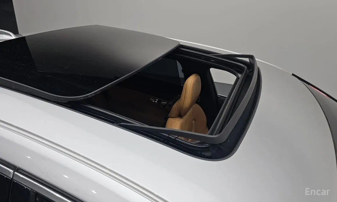 Фото 19 - Volvo S90