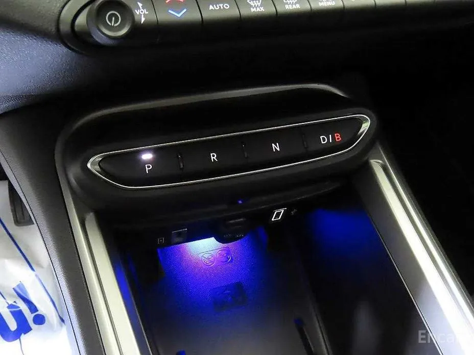 Фото 12 - Jeep Avenger