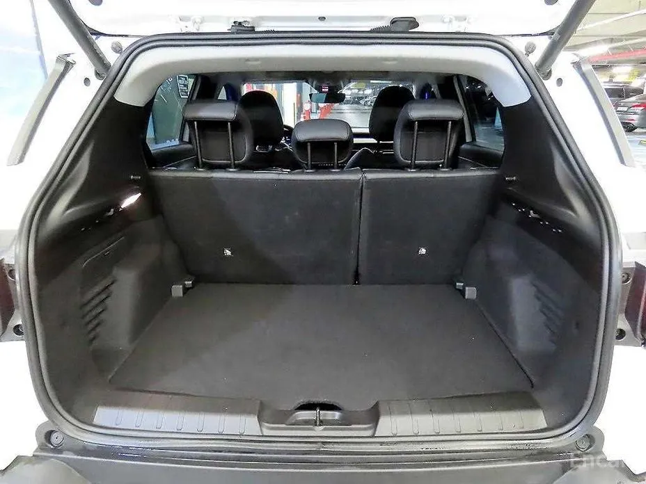 Фото 16 - Jeep Avenger