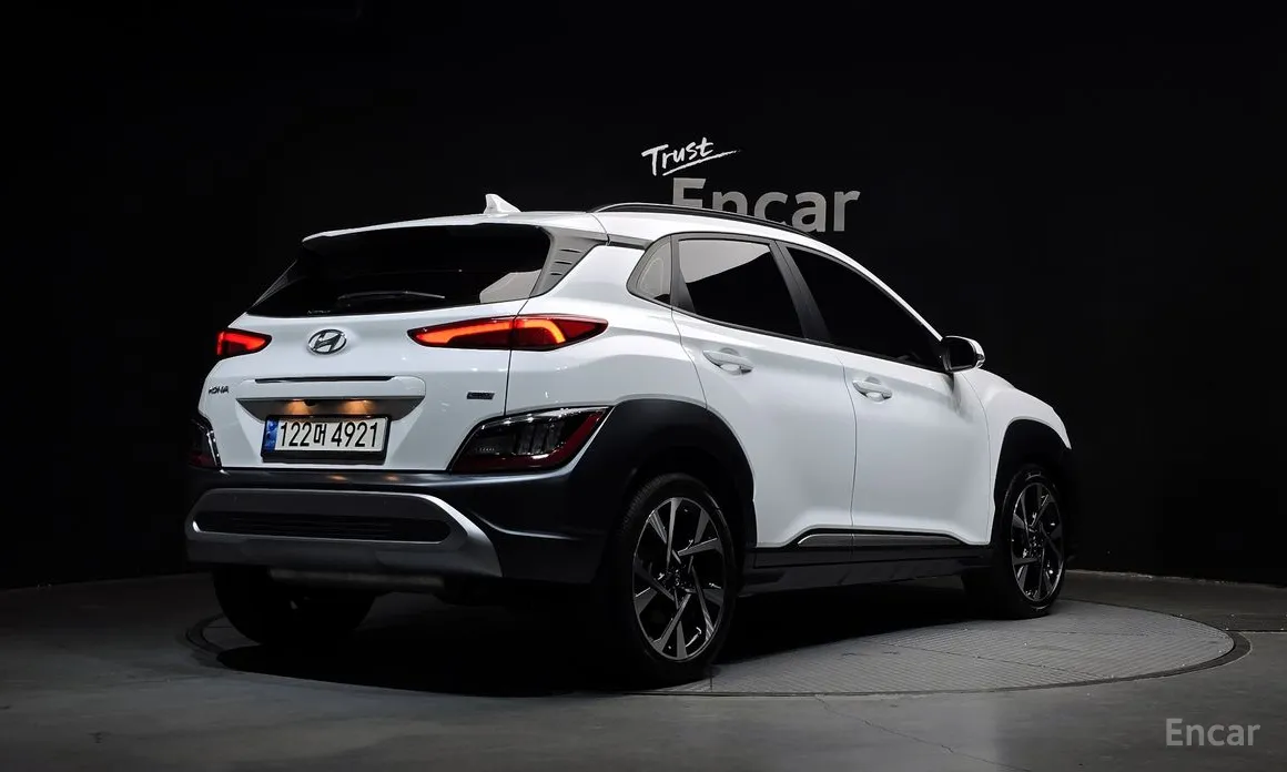 Photo 2 - Hyundai Kona