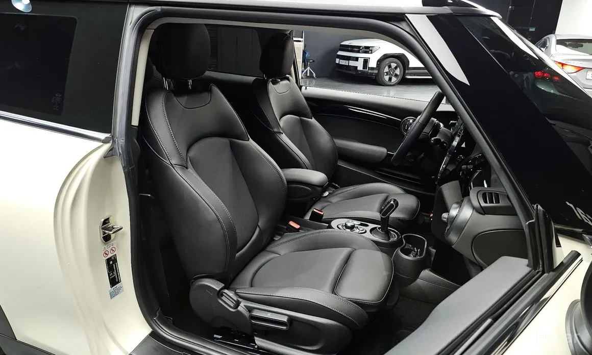 Фото 10 - Mini Cooper