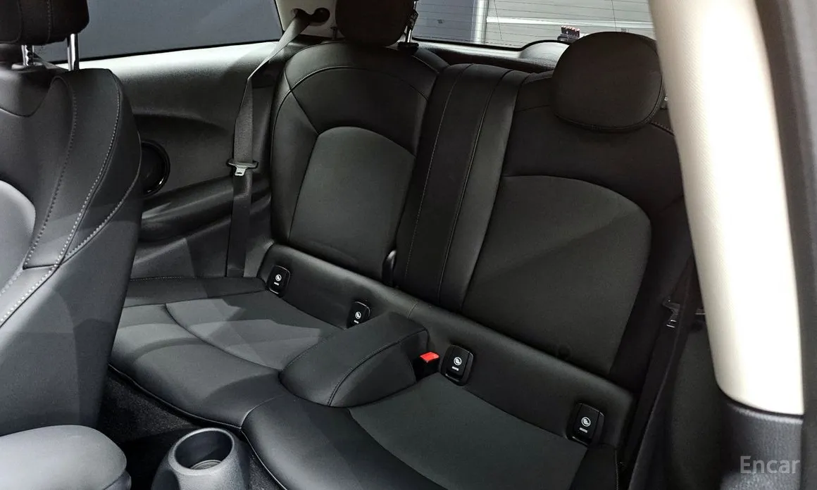 Фото 12 - Mini Cooper