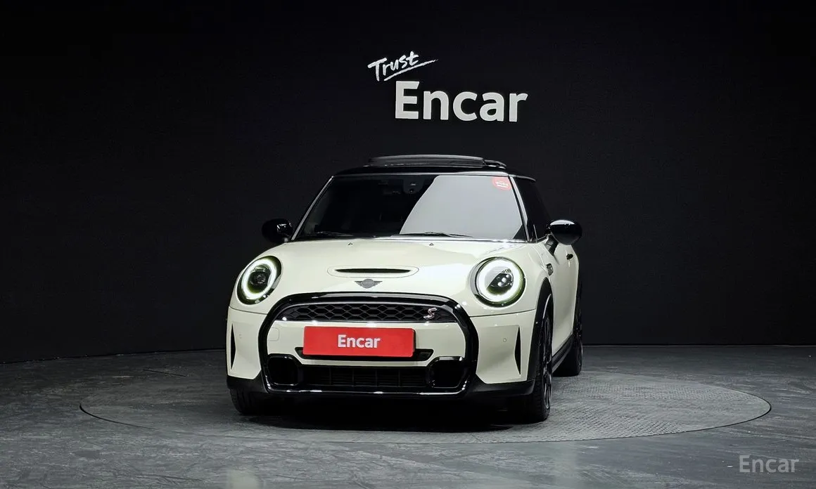 Фото 3 - Mini Cooper