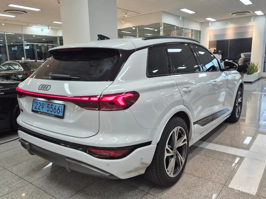 Фото 2 - Audi Q6 e-tron