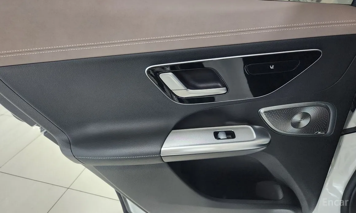 Фото 16 - Mercedes-Benz EQE