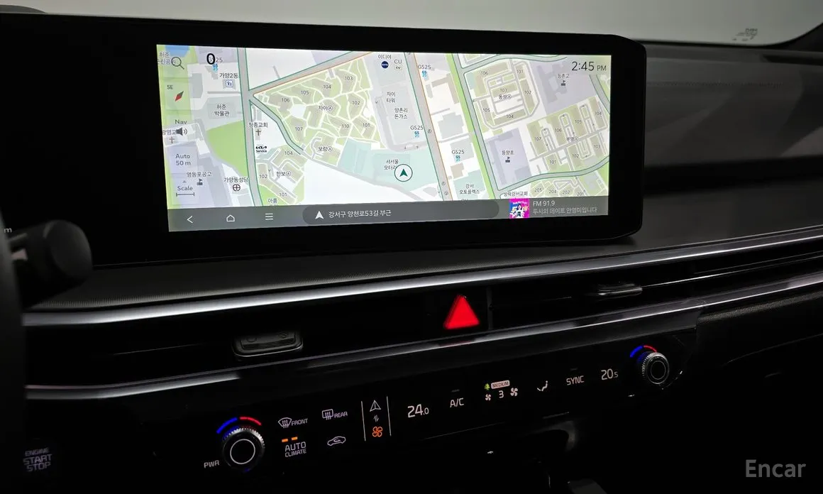 Фото 14 - Kia Sorento