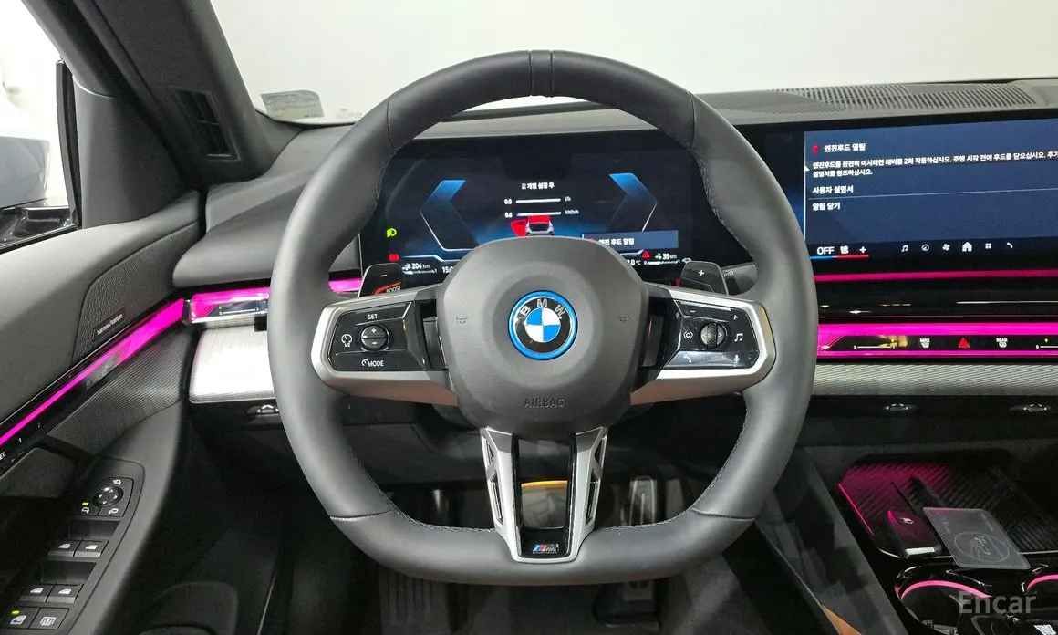 Фото 13 - BMW 5 Series