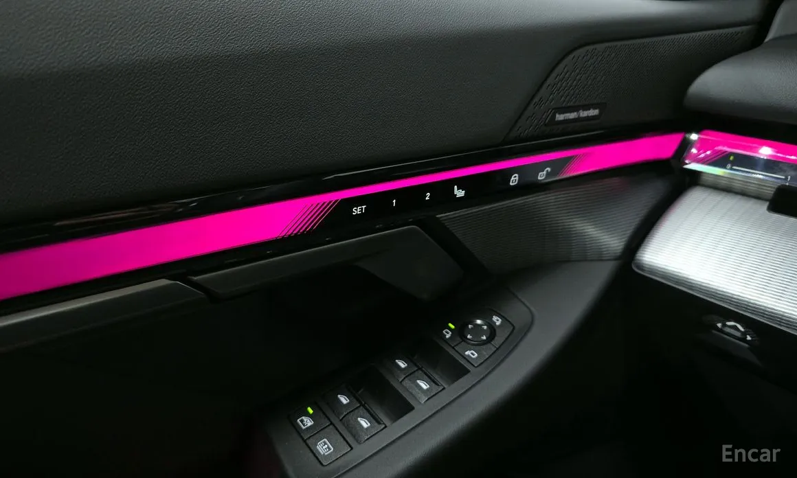 Фото 18 - BMW 5 Series