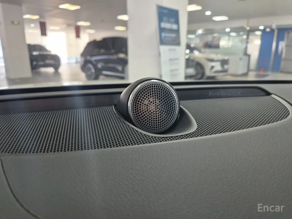 Фото 10 - Volvo V60