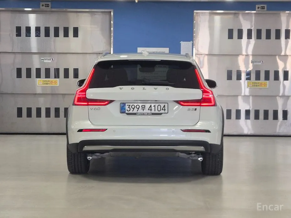 Фото 4 - Volvo V60