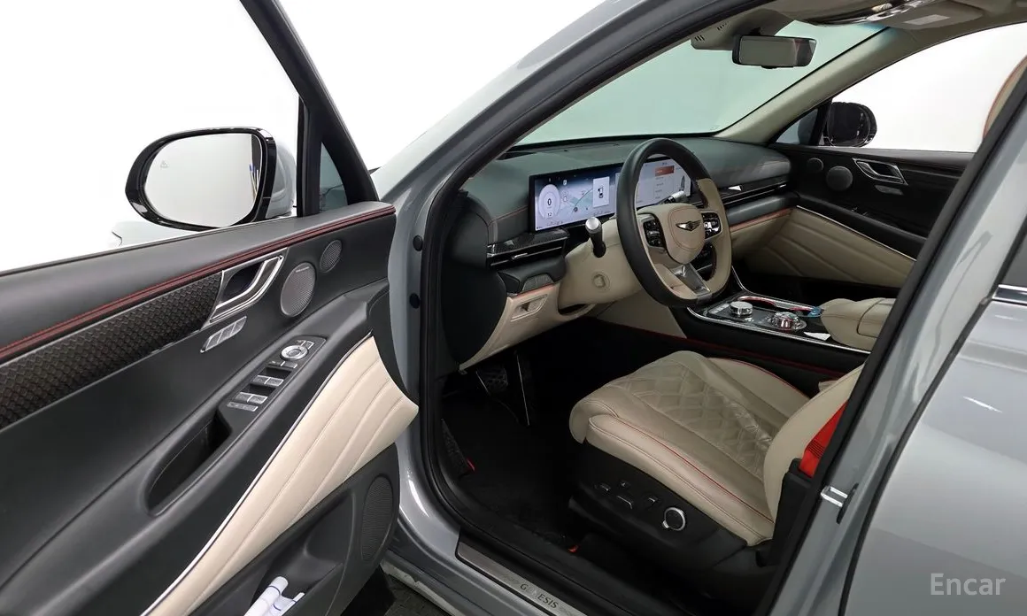 Фото 10 - Genesis GV80