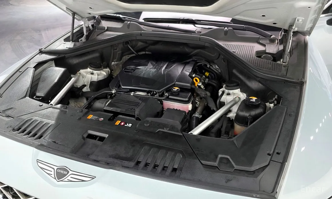 Фото 6 - Genesis GV80
