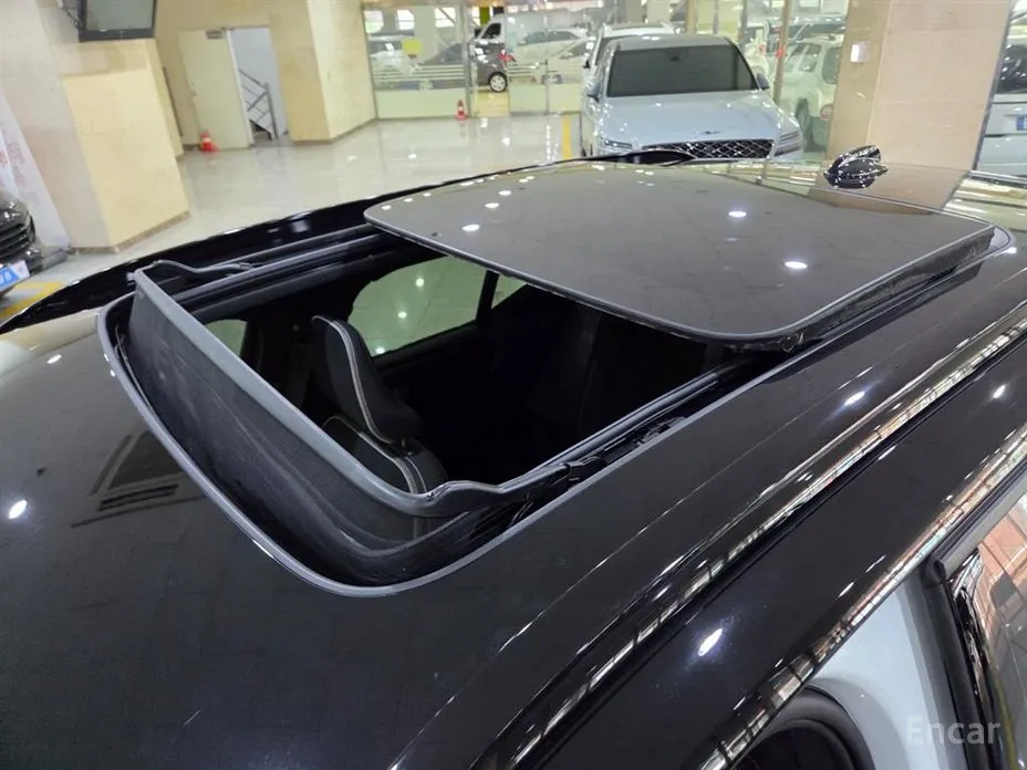 Фото 16 - Volvo XC40