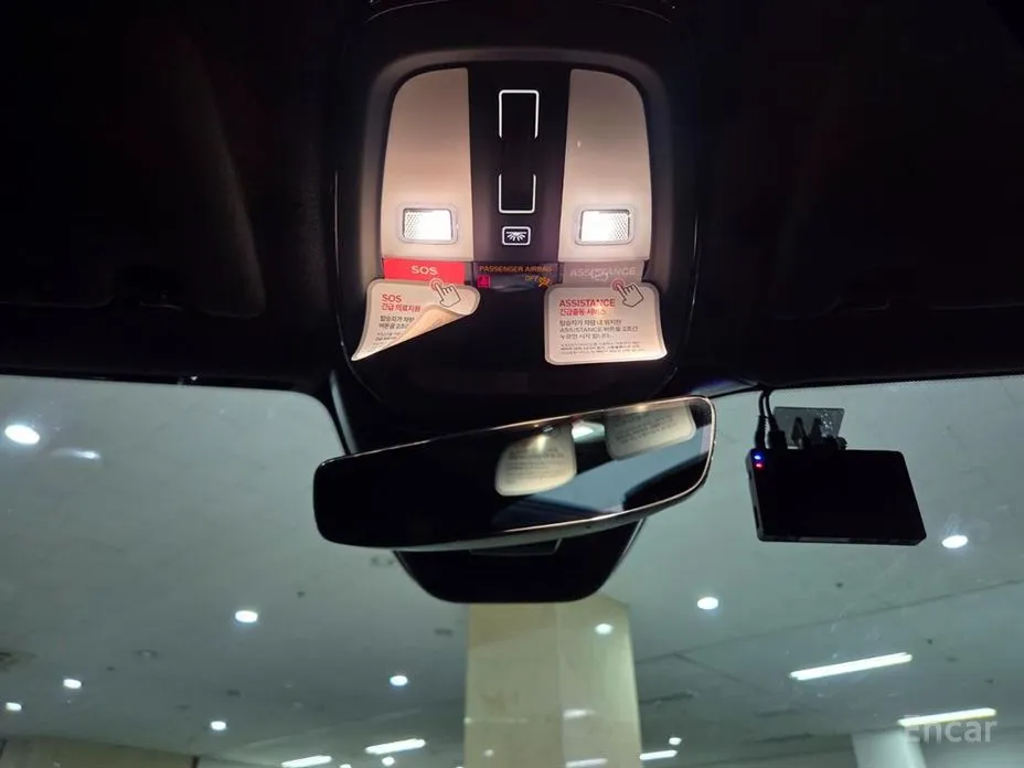 Фото 17 - Volvo XC40