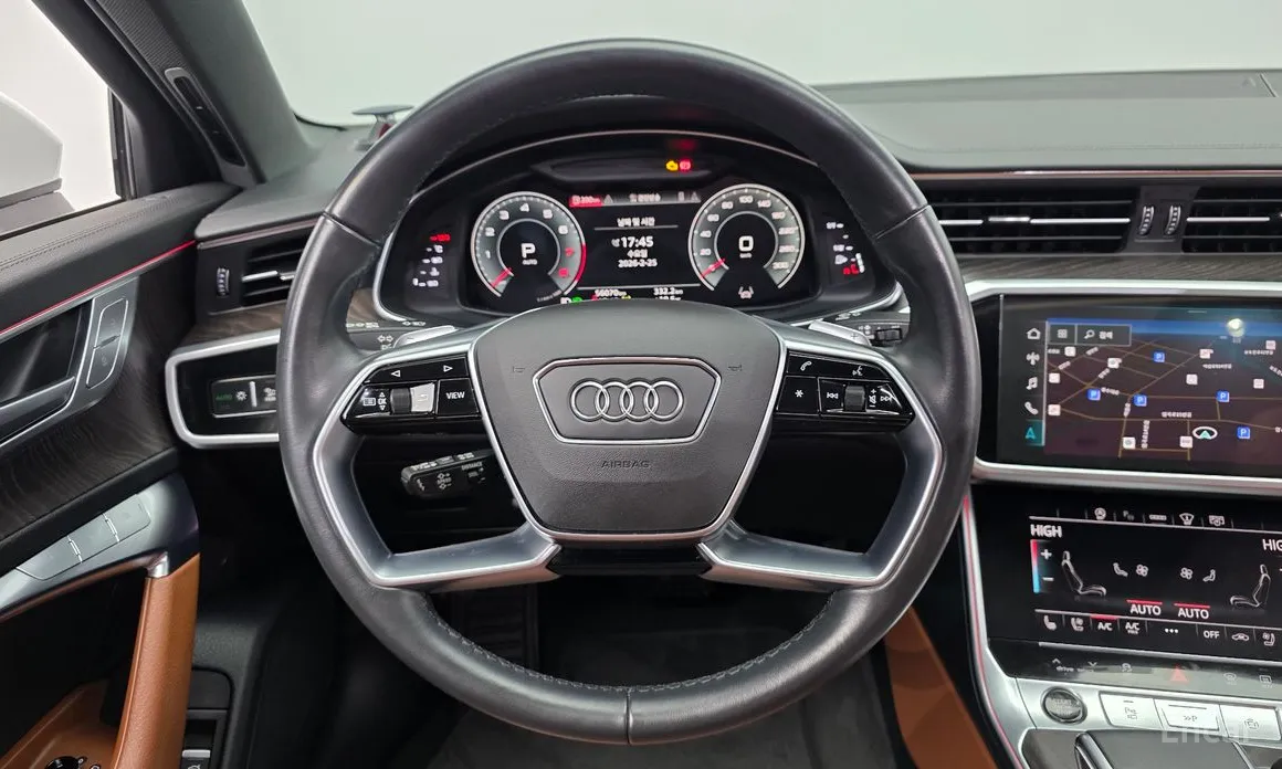 Фото 13 - Audi A6