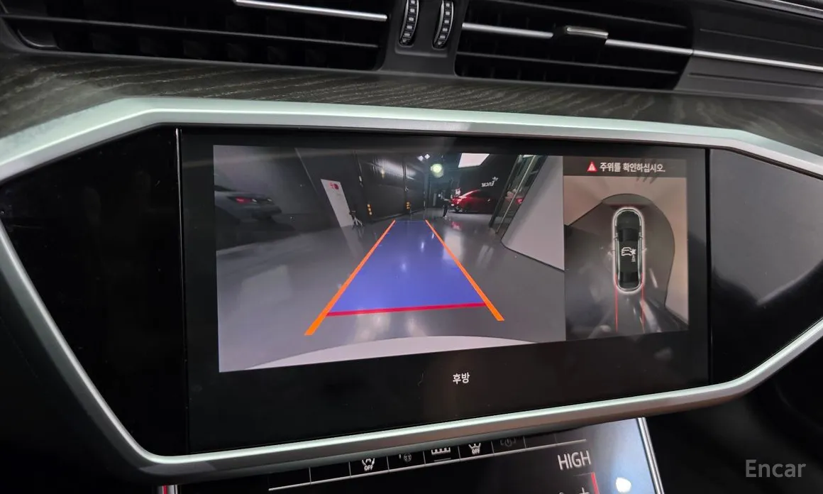 Фото 15 - Audi A6