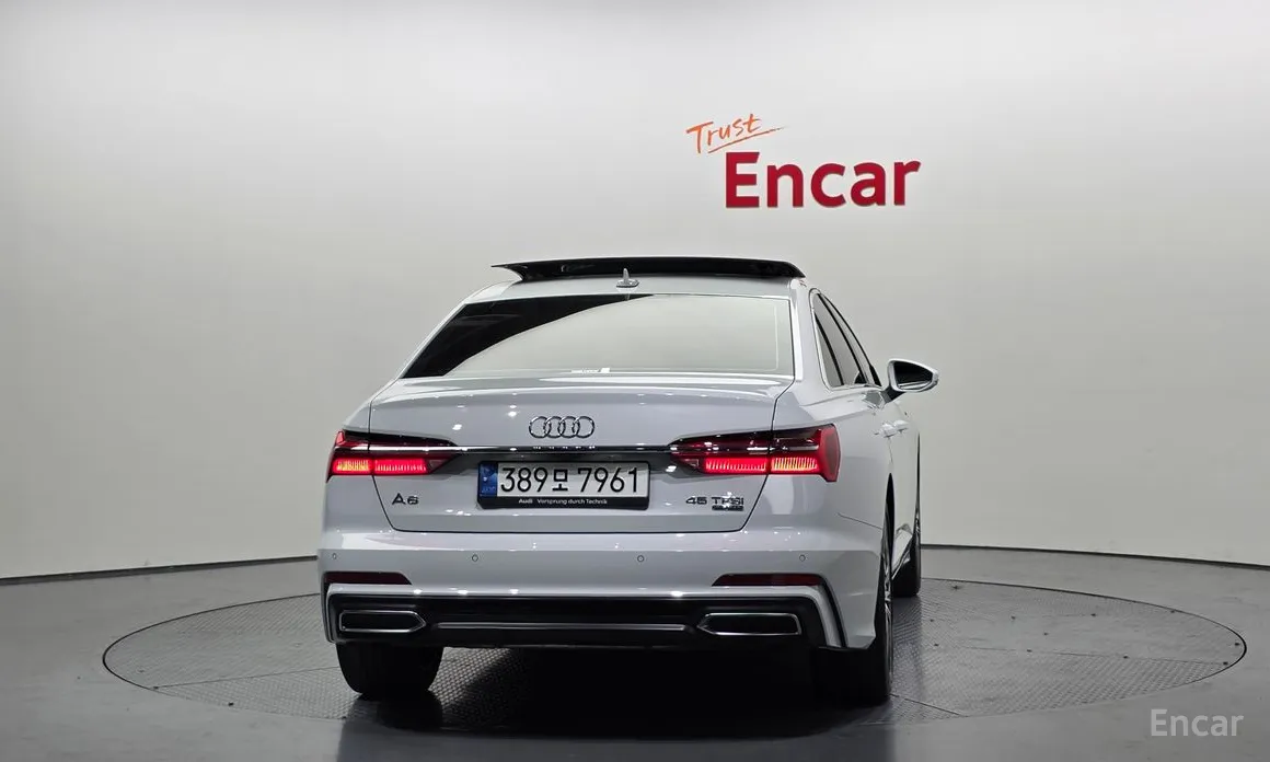 Фото 4 - Audi A6