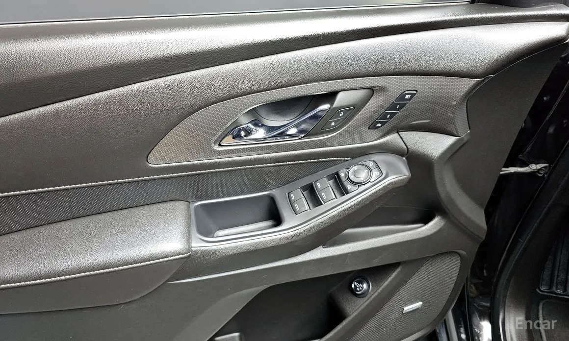 Фото 17 - Chevrolet Traverse