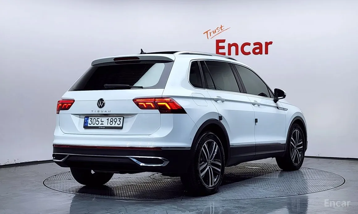 Фото 2 - Volkswagen Tiguan