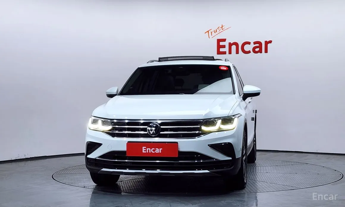 Фото 3 - Volkswagen Tiguan