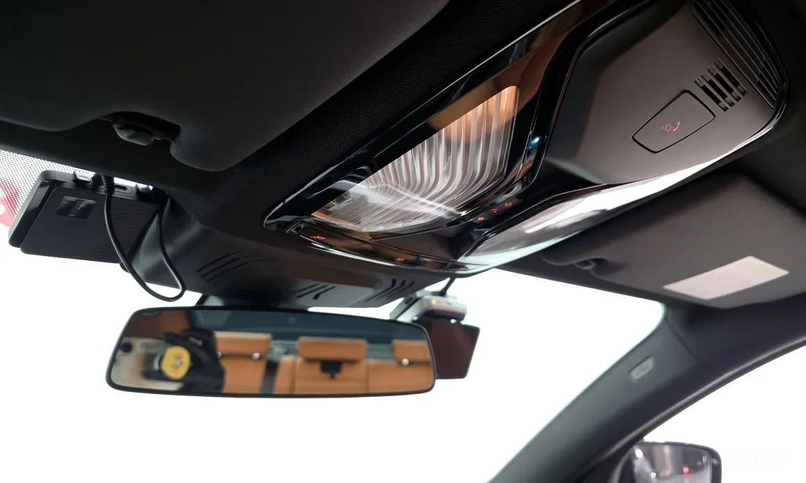 Photo 17 - BMW 3 Series