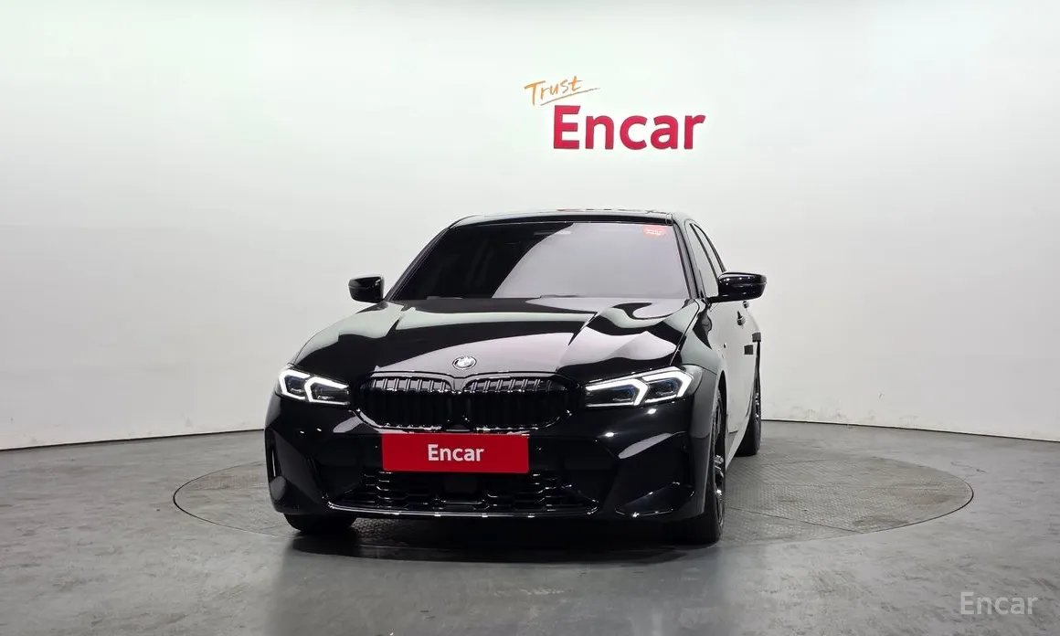 Photo 3 - BMW 3 Series