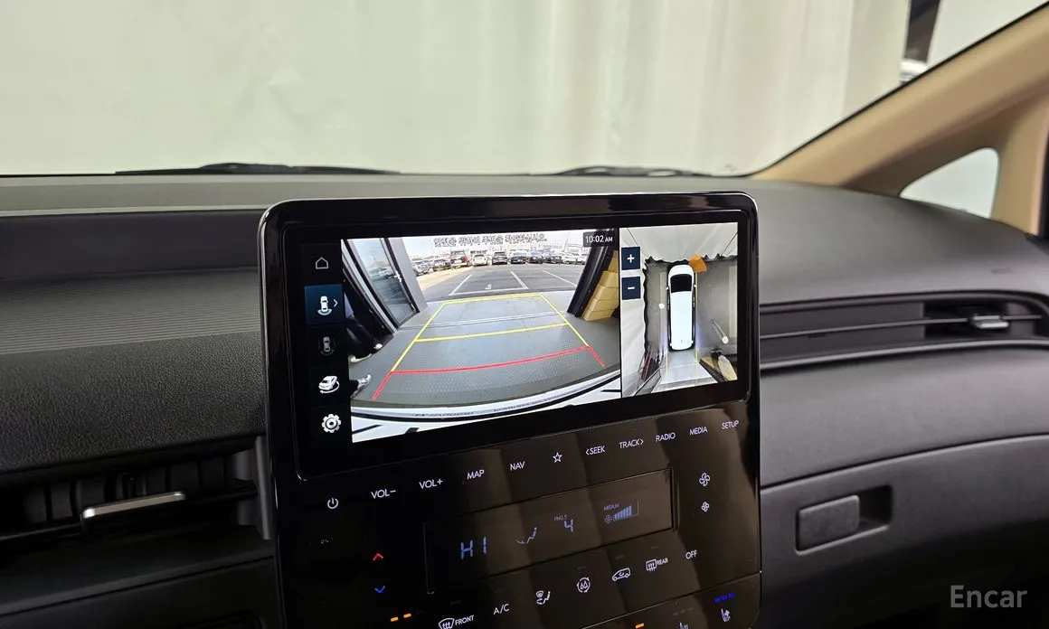 Фото 15 - Hyundai Staria