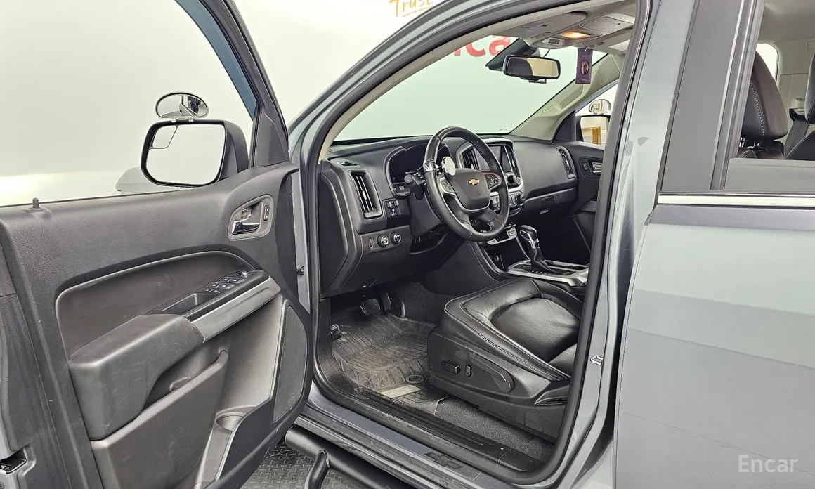 Фото 11 - Chevrolet Colorado