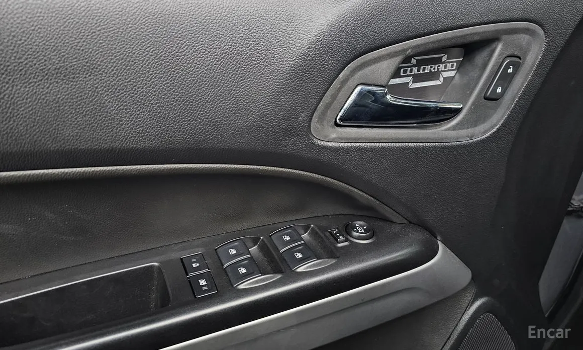 Фото 17 - Chevrolet Colorado