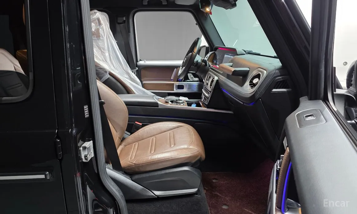 Фото 10 - Mercedes-Benz G-Class