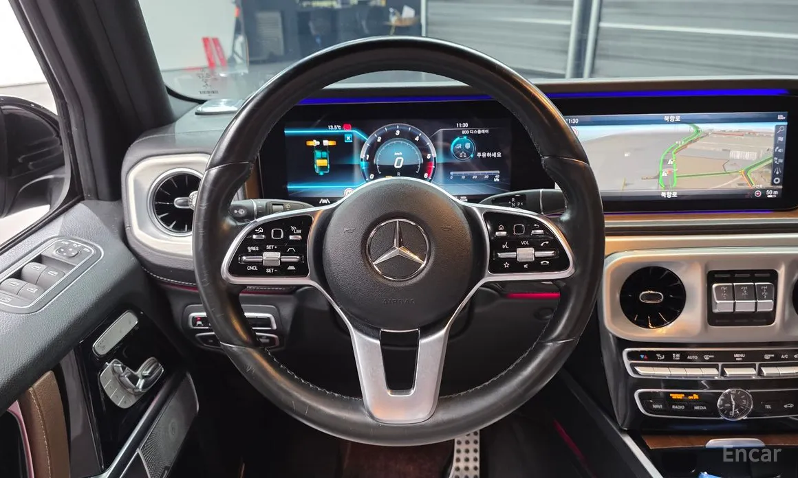 Фото 13 - Mercedes-Benz G-Class