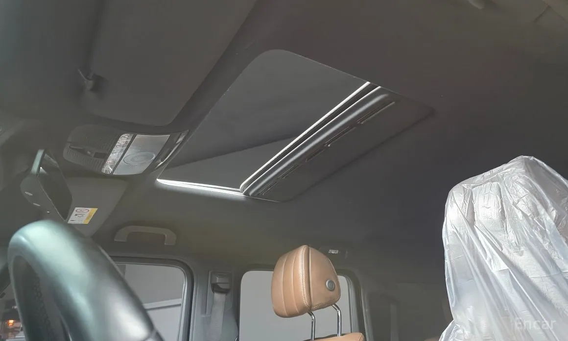 Фото 19 - Mercedes-Benz G-Class