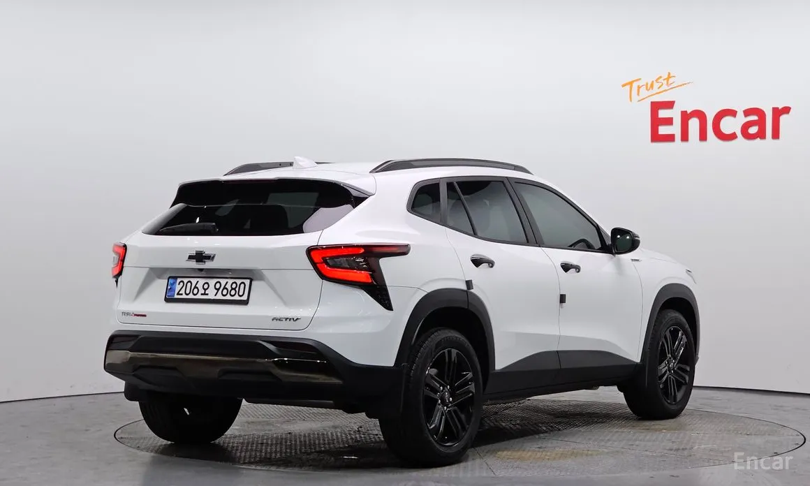 Фото 2 - Chevrolet Trax