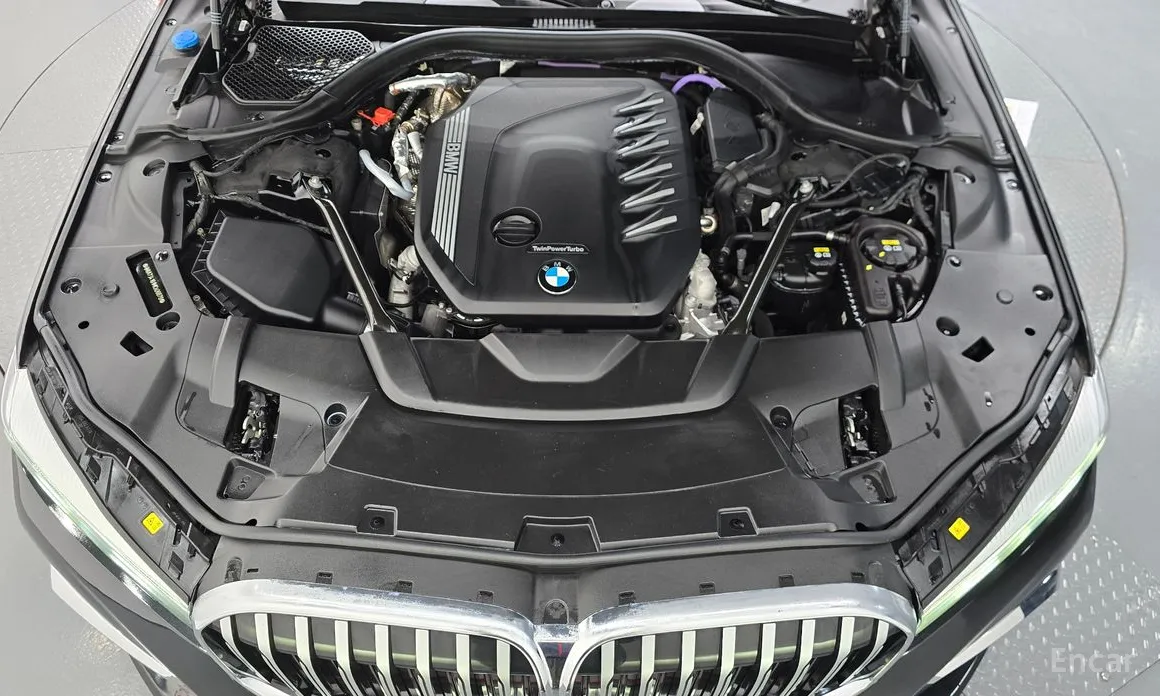 Фото 6 - BMW 7 Series