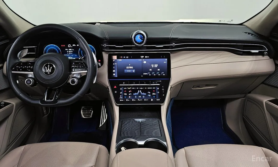 Фото 7 - Maserati Grecale