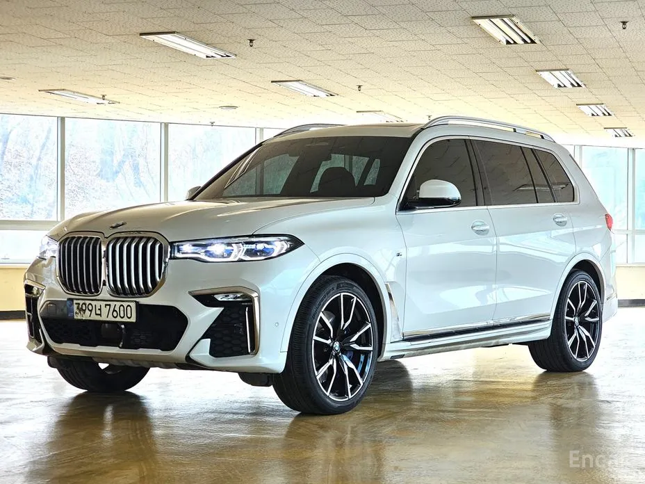 Фото 1 - BMW X7