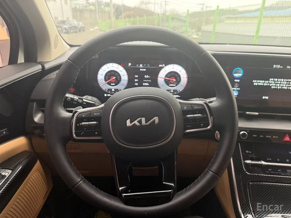 Фото 5 - Kia Carnival