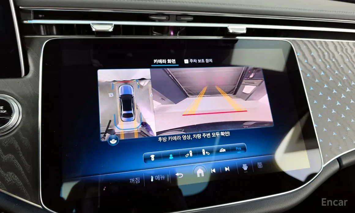 Фото 15 - Mercedes-Benz E-Class