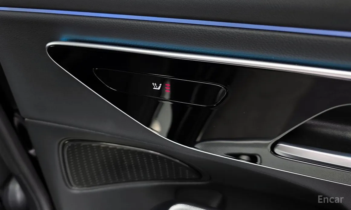 Фото 19 - Mercedes-Benz E-Class