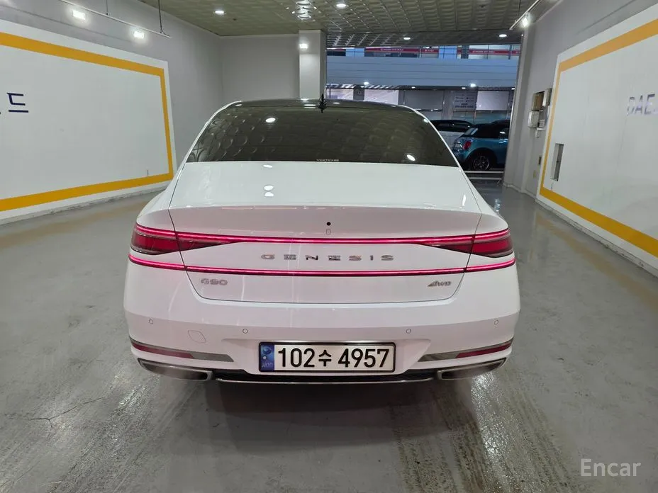 Фото 4 - Genesis G90