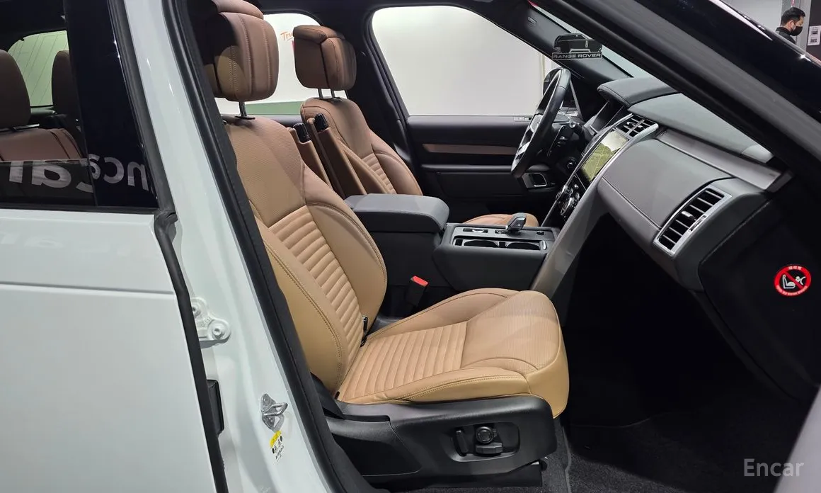 Фото 10 - Land Rover Discovery