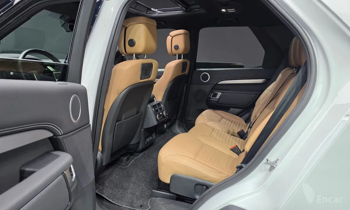 Фото 12 - Land Rover Discovery