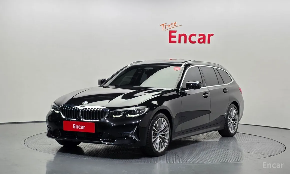 Photo 1 - BMW 3 Series