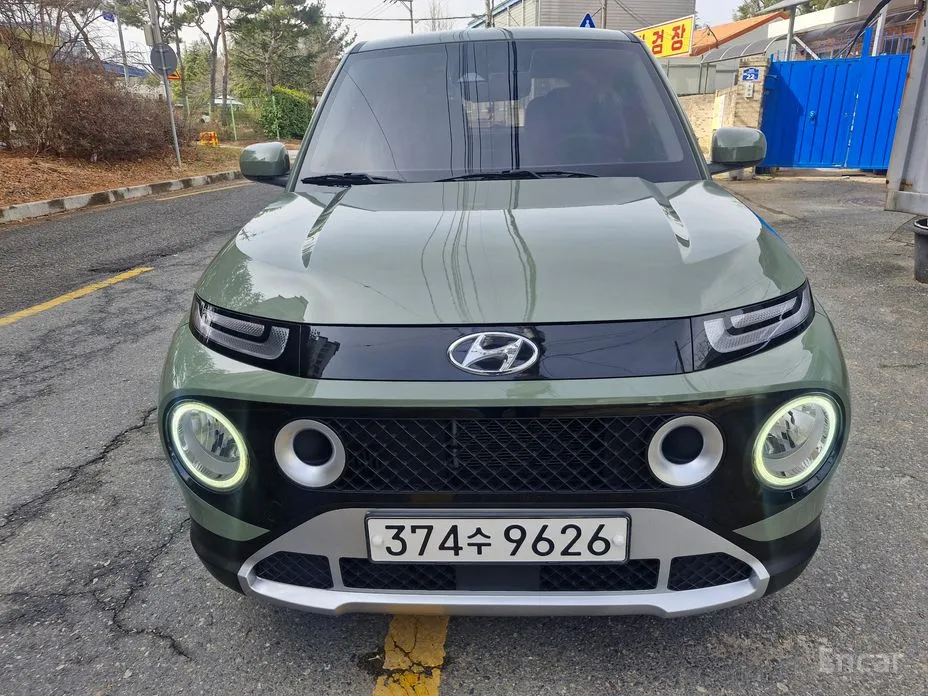 Photo 2 - Hyundai Casper