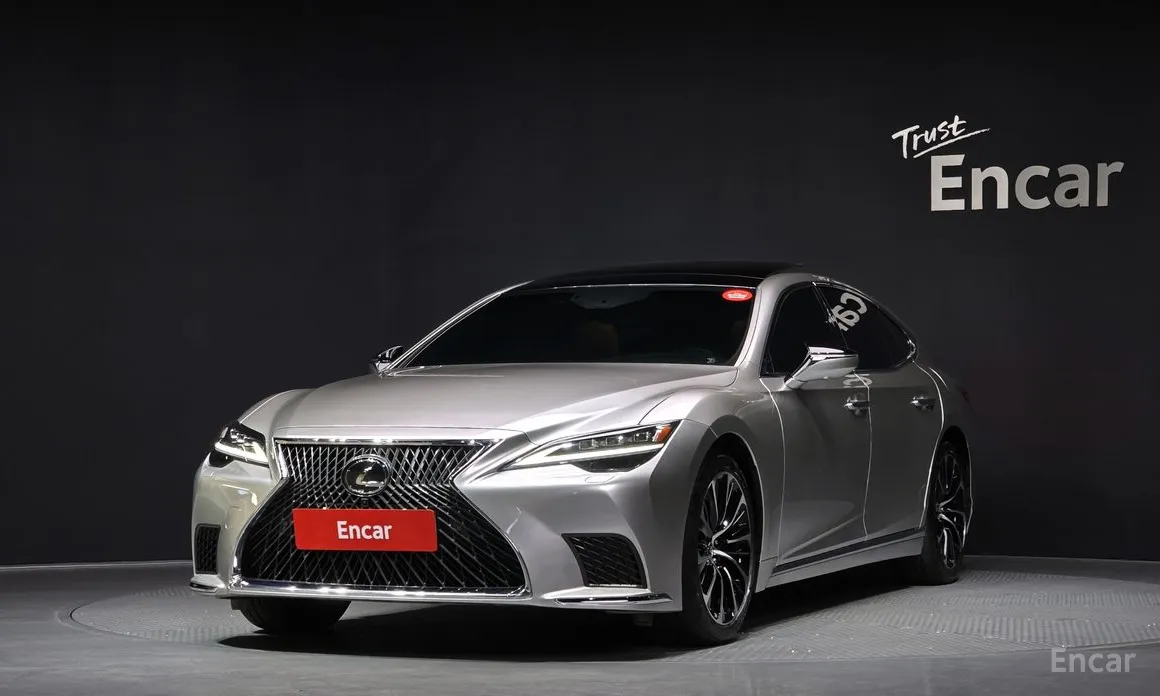 Фото 1 - Lexus LS