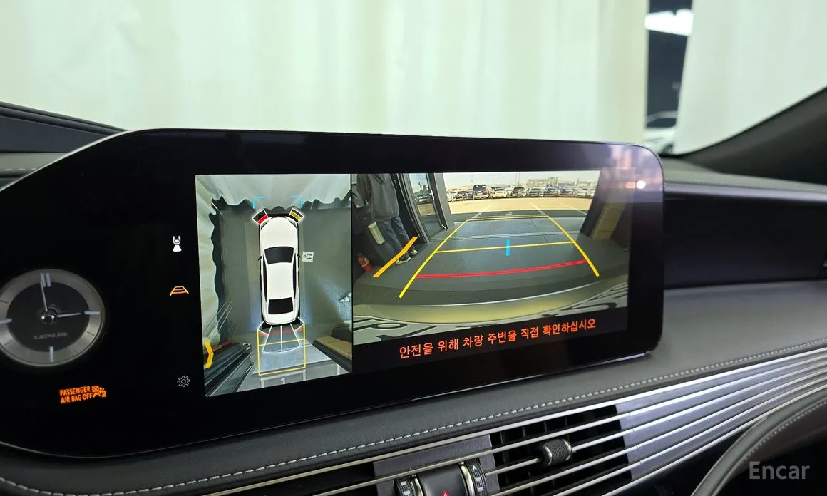 Фото 15 - Lexus LS