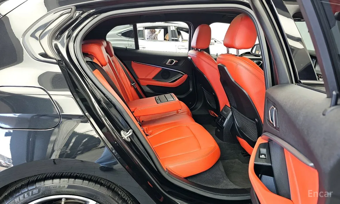 Фото 12 - BMW 1 Series