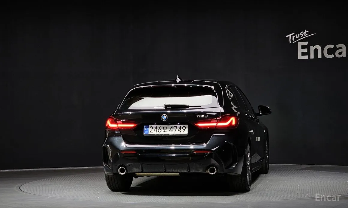 Фото 4 - BMW 1 Series